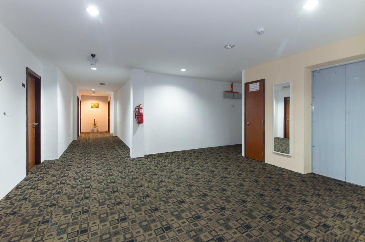 Fumah Hotel Shah Alam Exterior foto